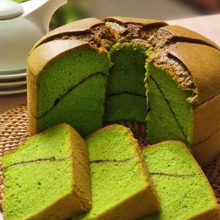 Bolu Pandan